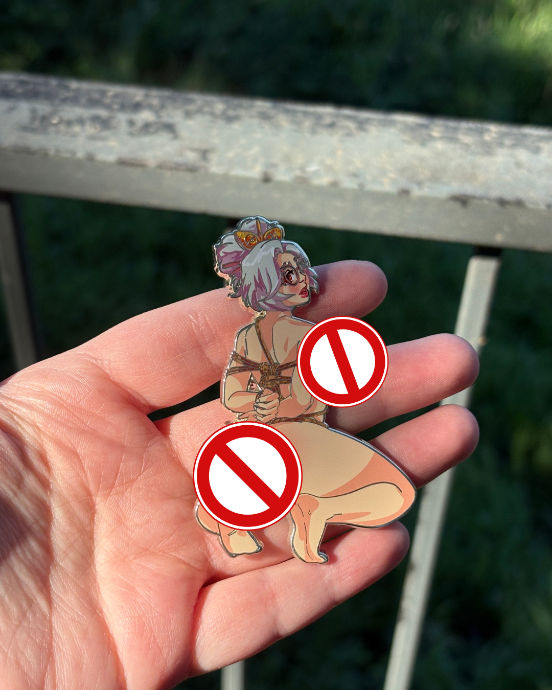 Linky Save Me! Enamel Pin IN HAND
