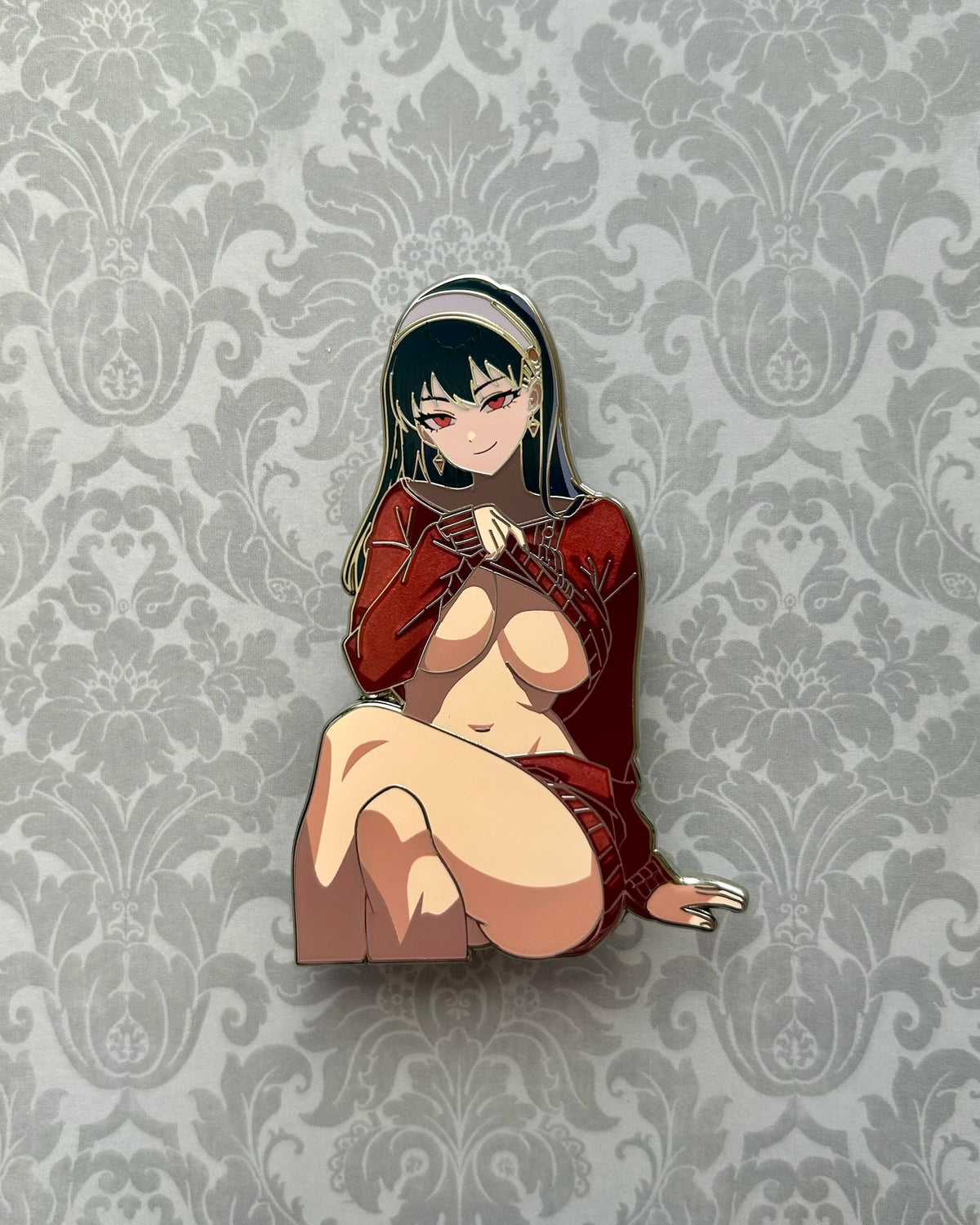 Red Sweater Yor V3 Pin IN HAND