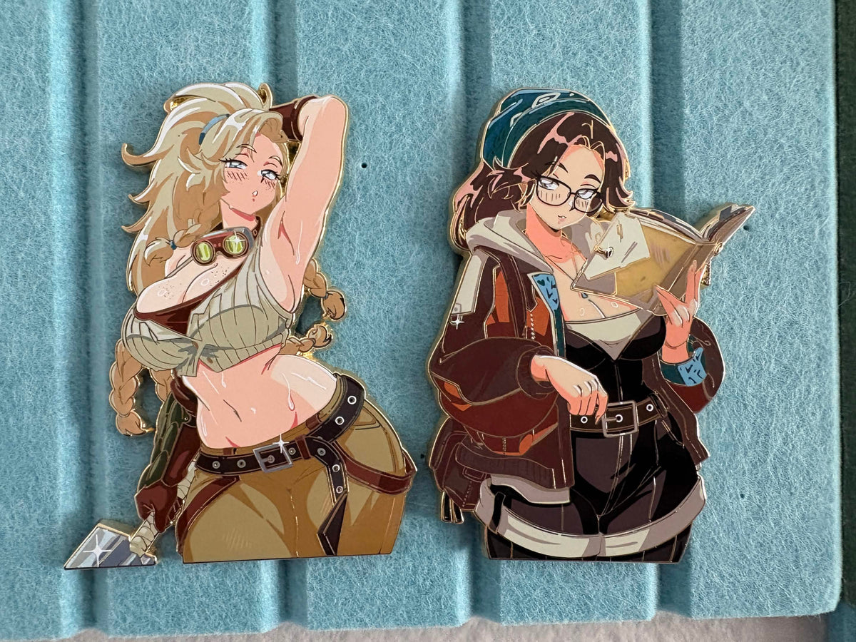 90s Monster Hunting Babes